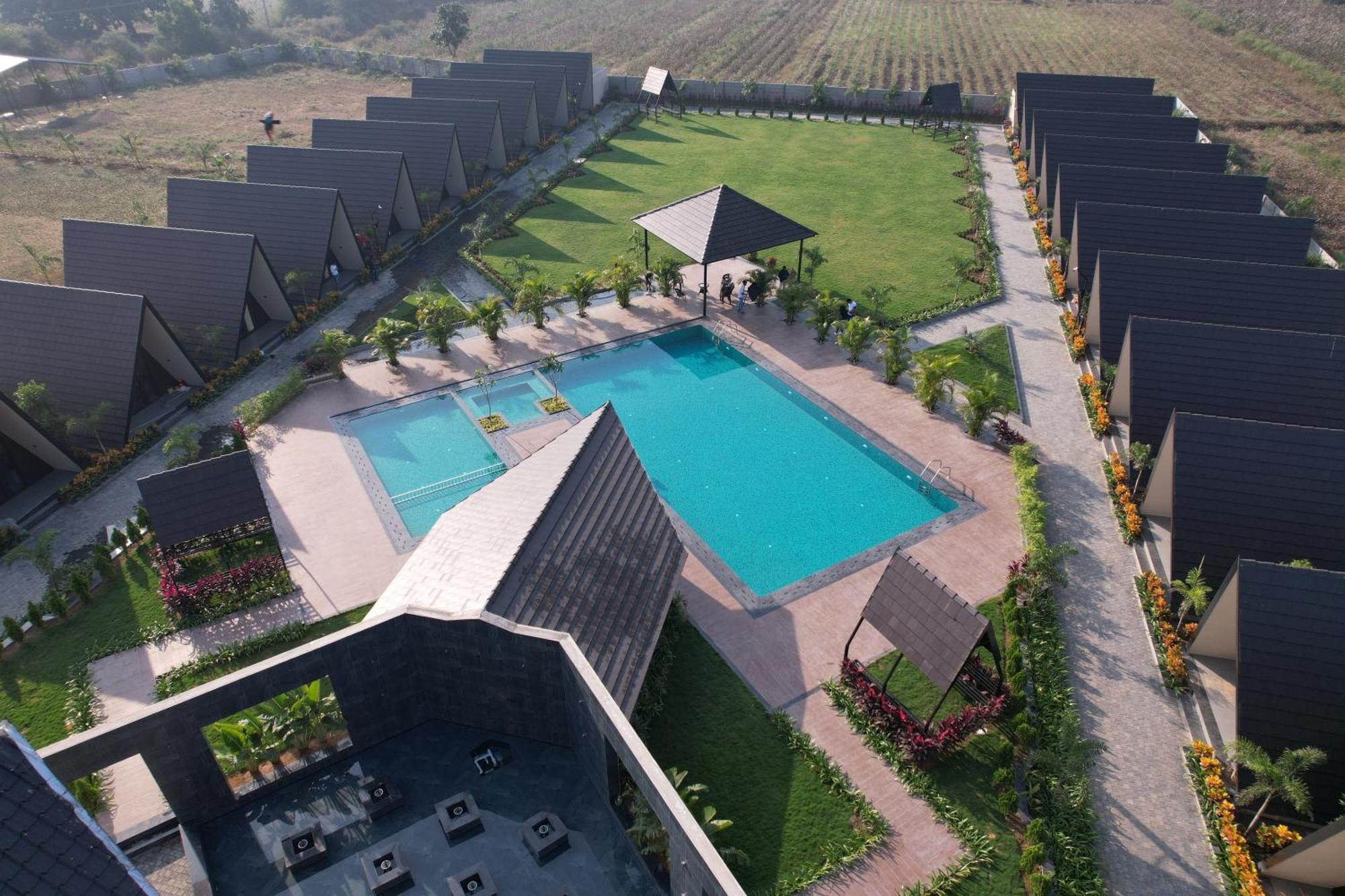 Regenta Resort Vindhyachal, Statue Of Unity Kevadia Esterno foto