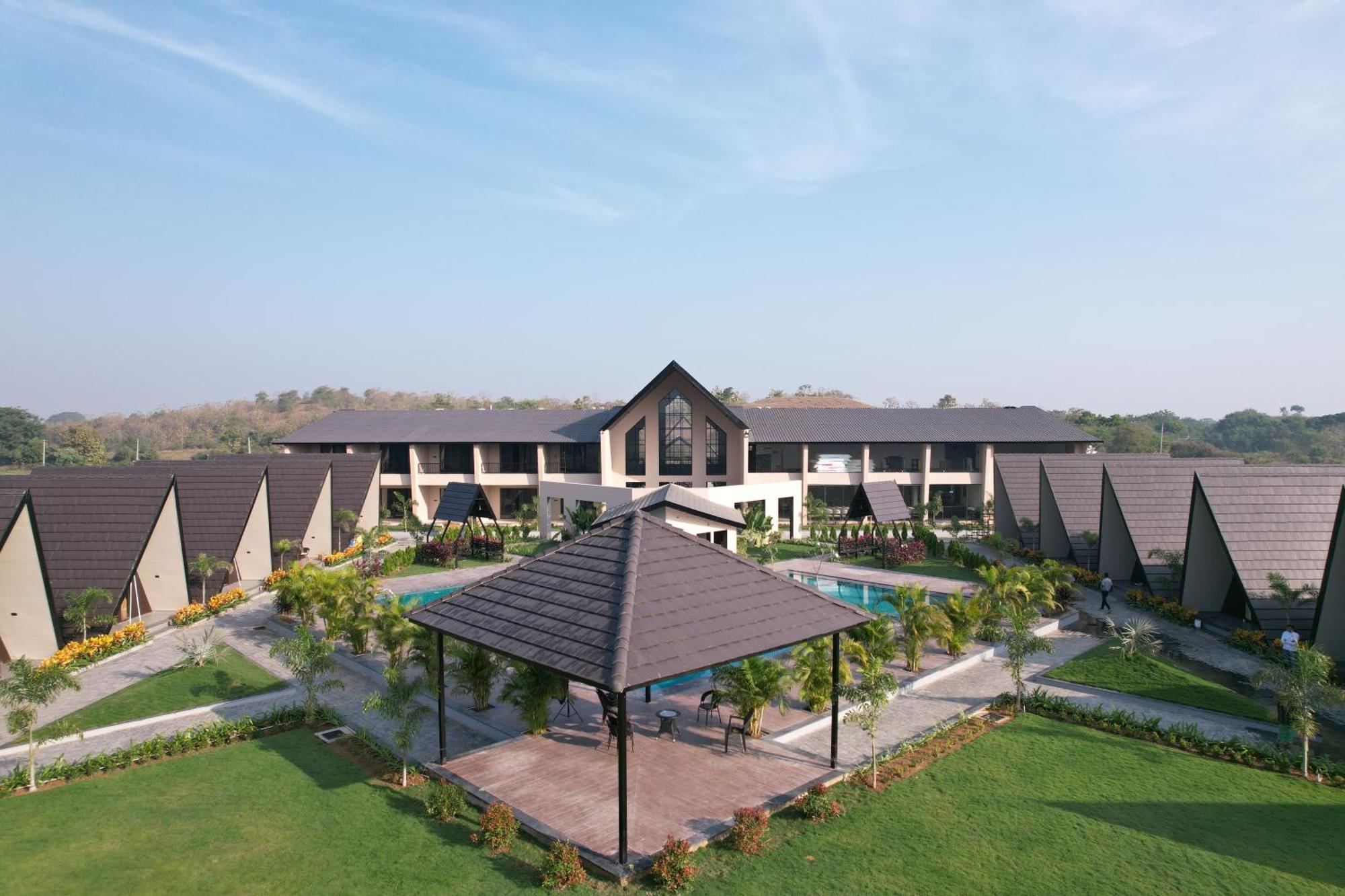 Regenta Resort Vindhyachal, Statue Of Unity Kevadia Esterno foto